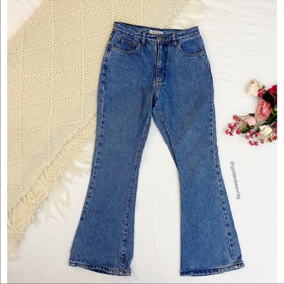 COPY - Vintage guess high waisted flare jeans - Picture 2 of 6